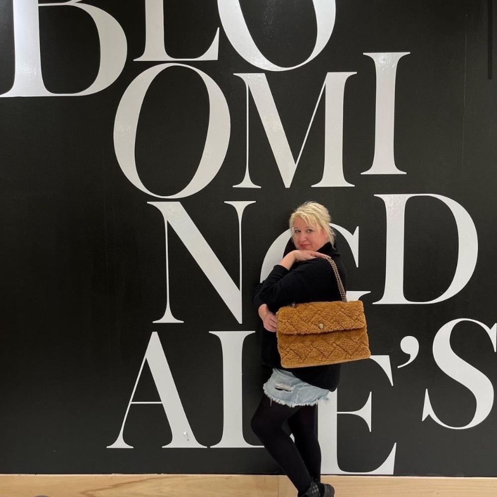 Meet Me! A Bloomingdale's Stylist & Poshmark Ambassador <3